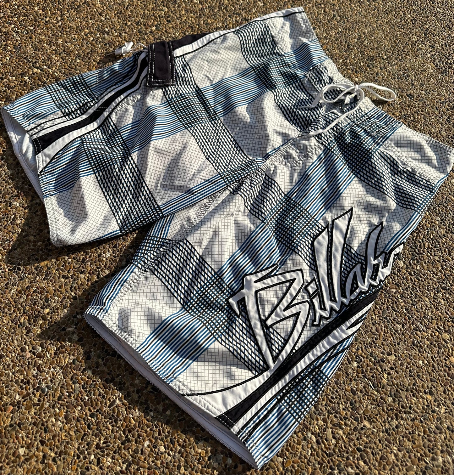 Y2K Billabong Mark Occhilupo White Plaid Trunks - 31 - With Original Fin Key