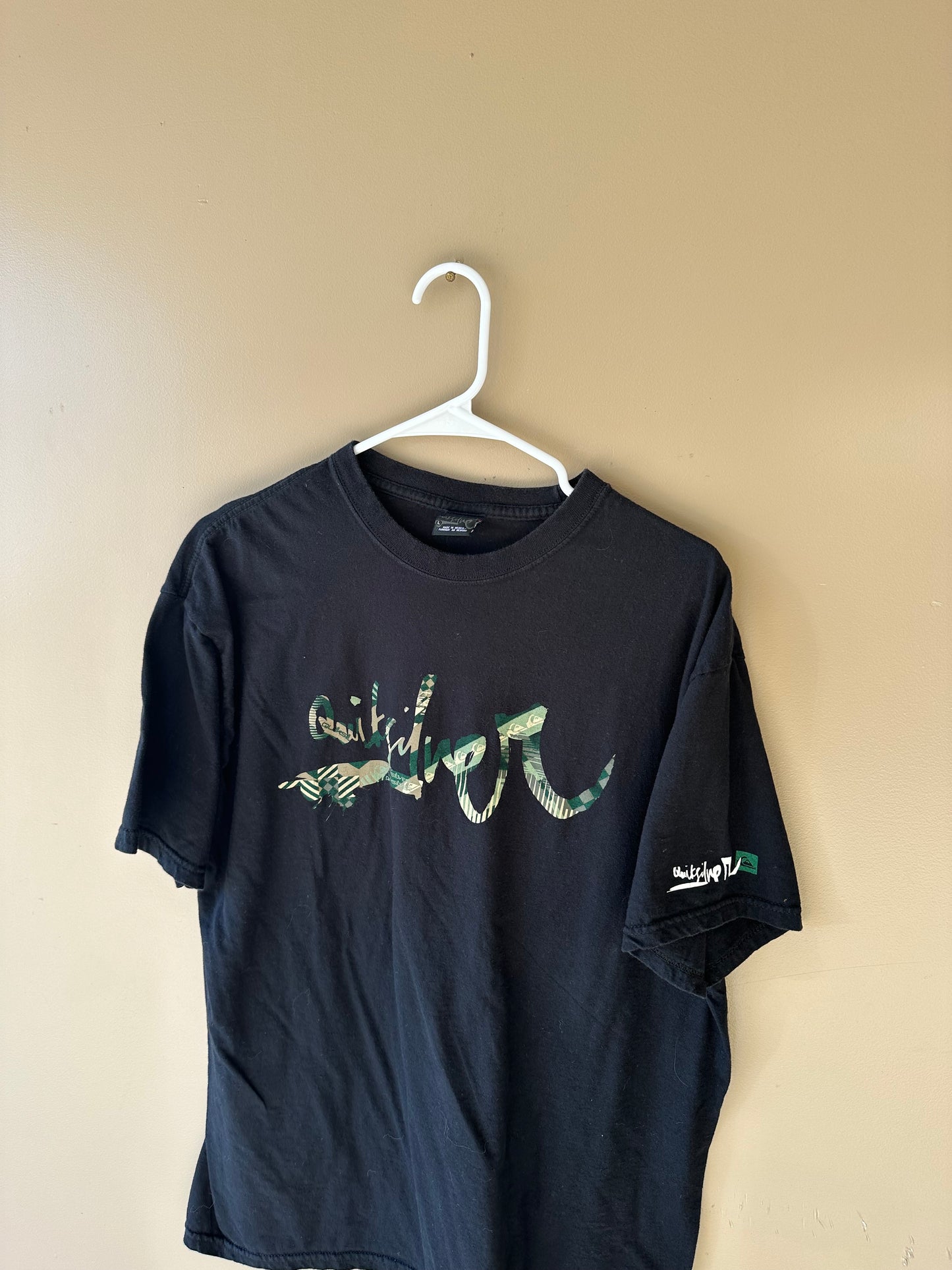 Vintage Quiksilver Camo Tee L
