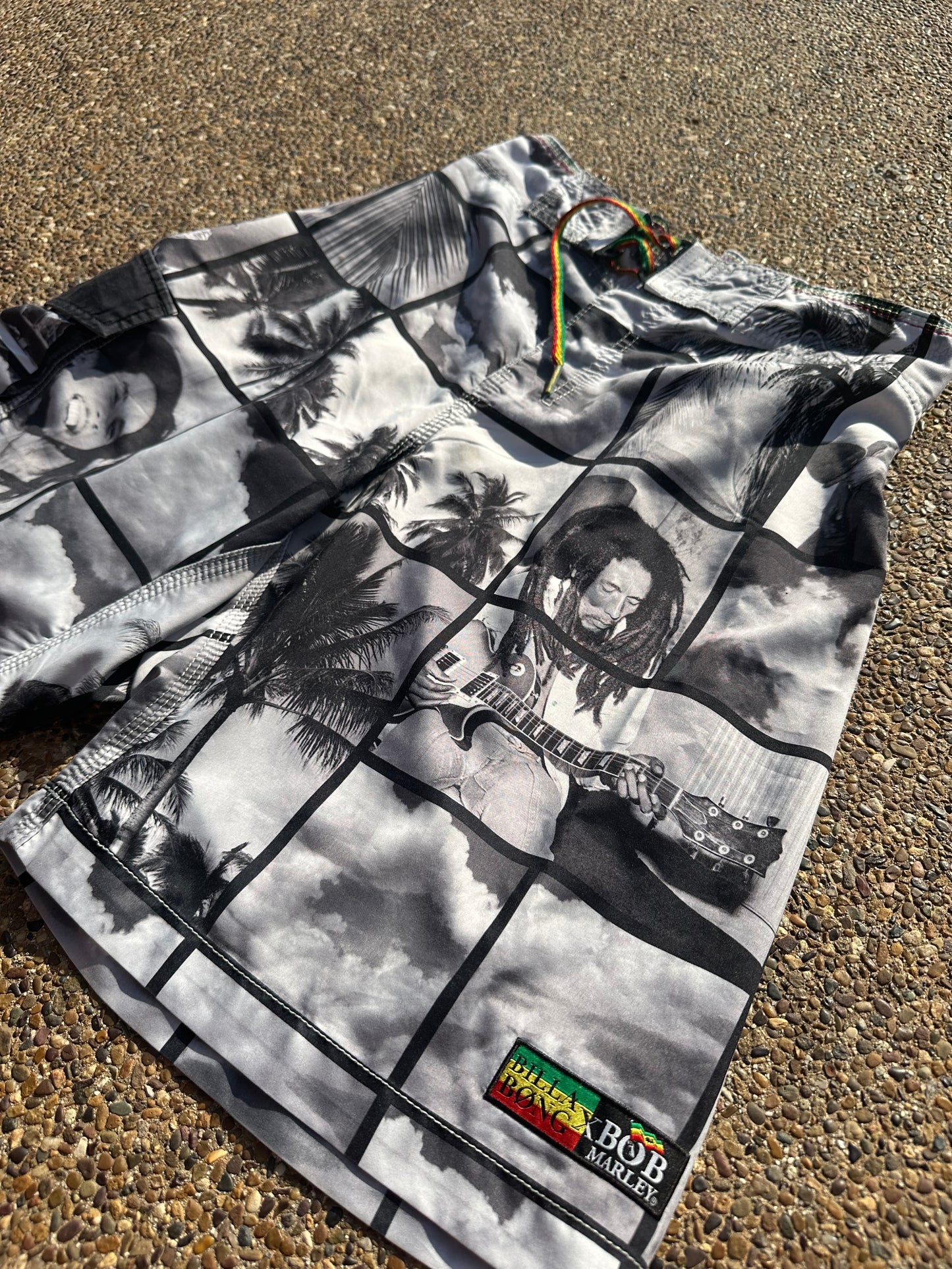 Vintage Billabong X Bob Marley Trunks - 30 (Stretchy Waist Band Will Fit 28-32)