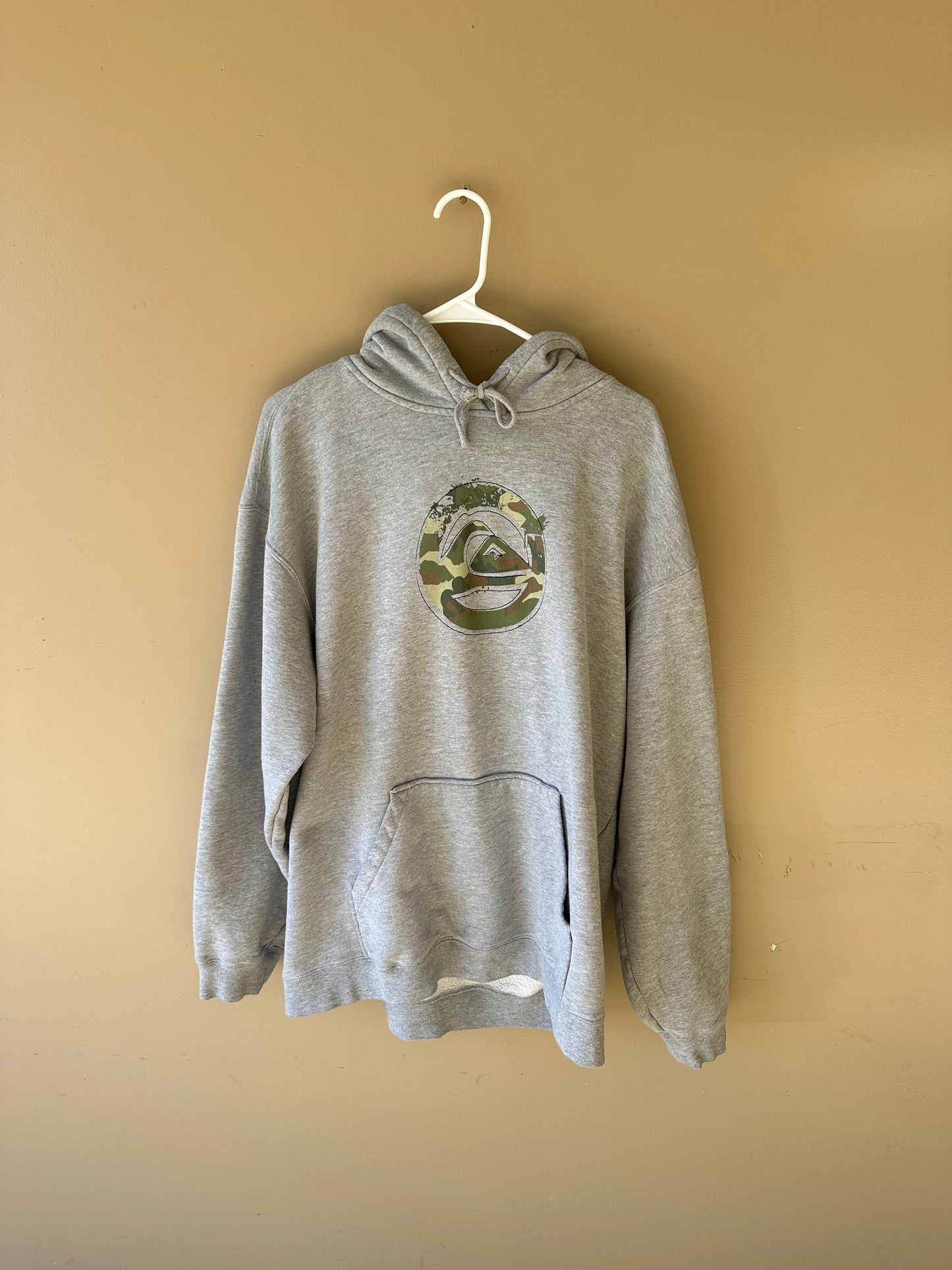 Vintage Quiksilver Camo Hoodie XL
