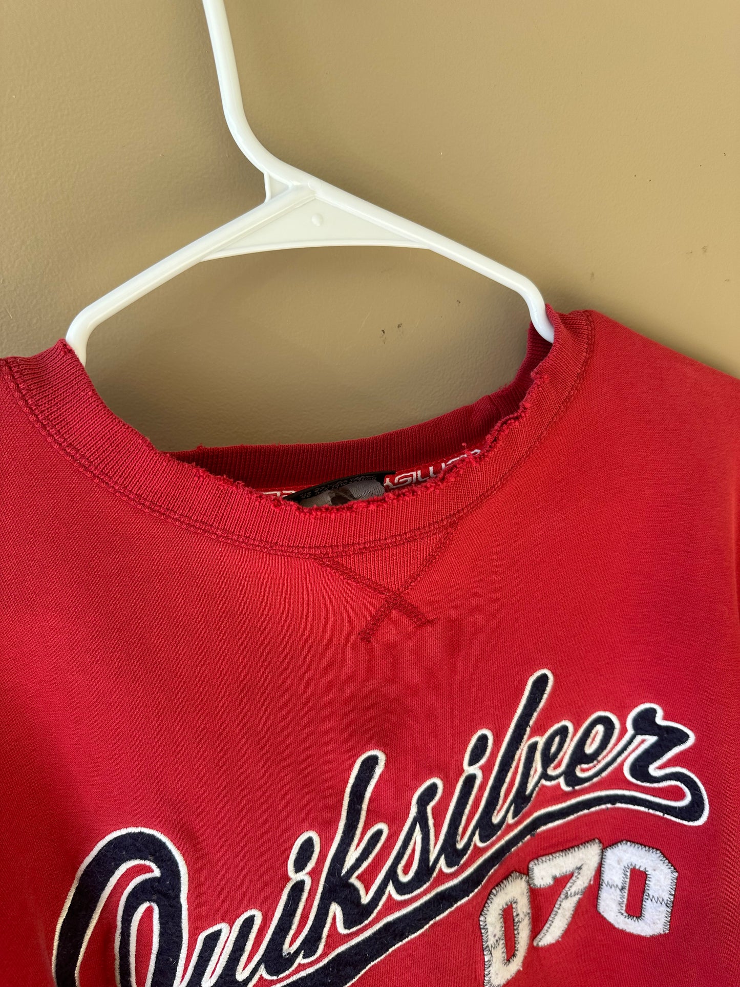 Vintage Quiksilver Distressed Crewneck  L
