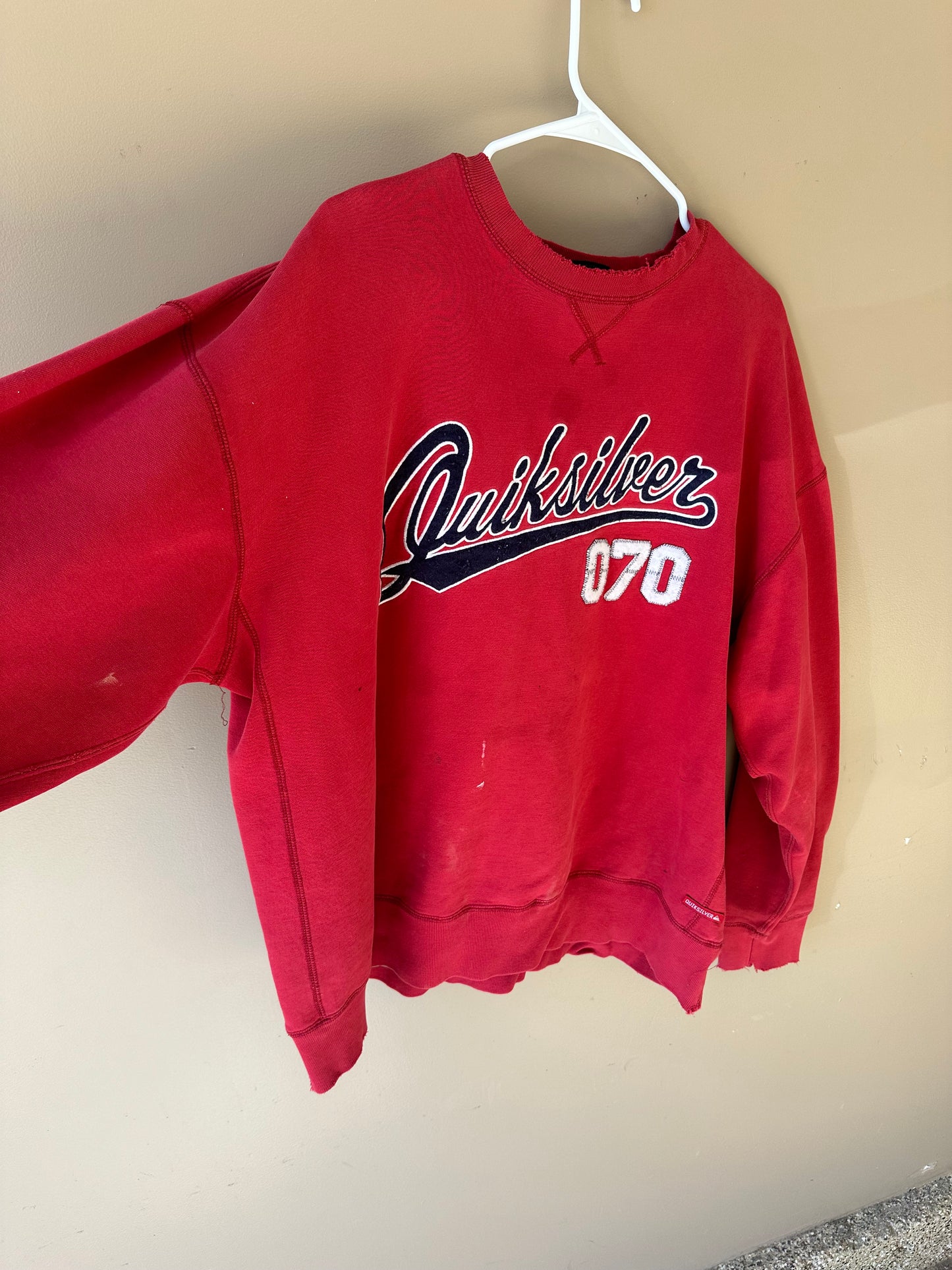 Vintage Quiksilver Distressed Crewneck  L
